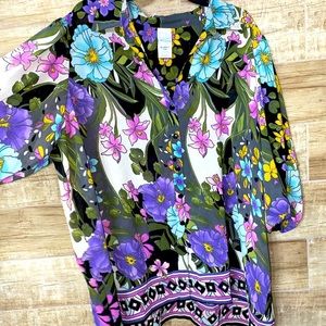 Oversized Floral Print Artsy Chic Buttonup Poly Chiffon No iron Top